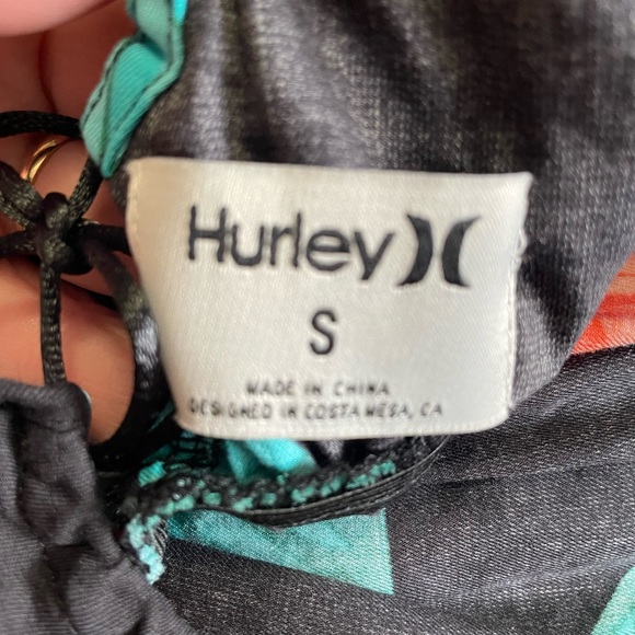 Hurley beach dress - Picture 3 of 3